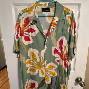 Original Use Green Floral Men's Shirt
